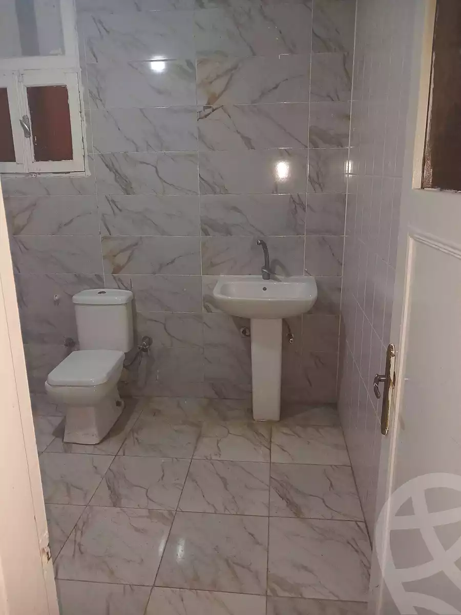 https://aqarmap.com.eg/en/listing/6735486-for-sale-alexandria-l-jmy-el-hanouvel
