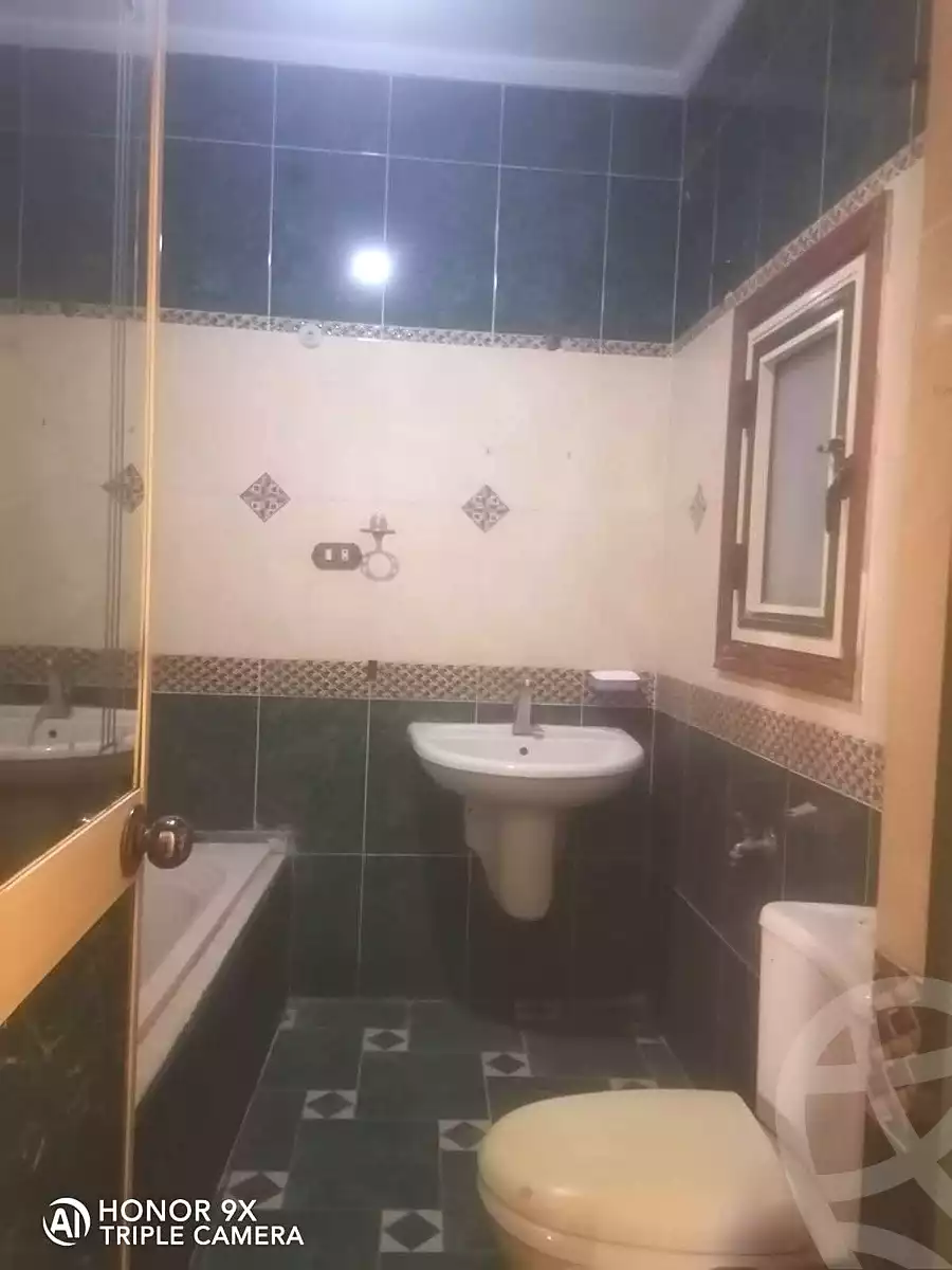 https://aqarmap.com.eg/ar/listing/6735699-for-sale-alexandria-l-jmy-lbytsh-el-hanafeya-st
