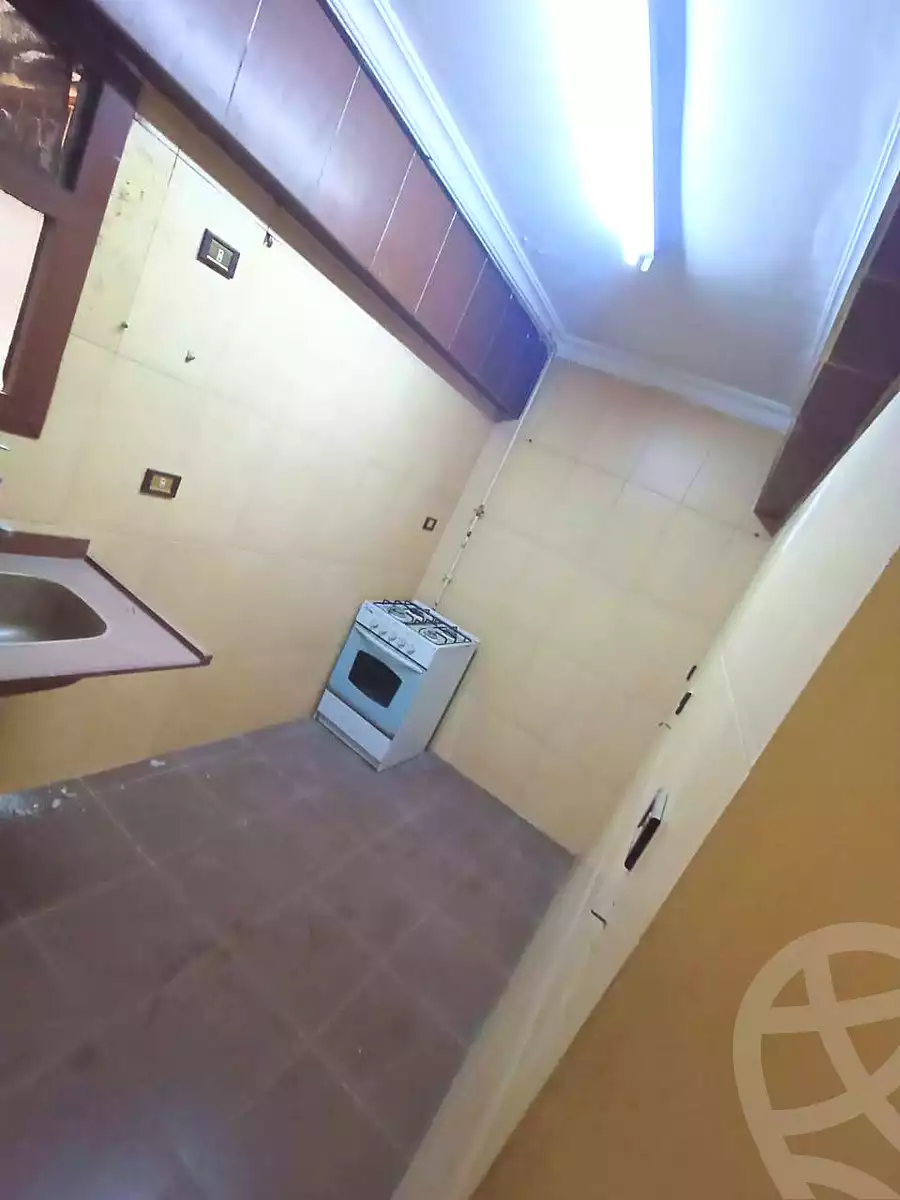https://aqarmap.com.eg/en/listing/6736300-for-sale-cairo-helwan-zou-el-fekar-basha-st