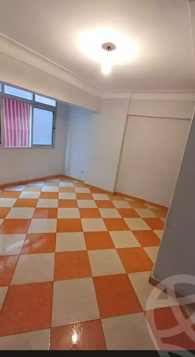 https://aqarmap.com.eg/ar/listing/6736508-for-rent-alexandria-moharram-bey-amir-el-bahr-st