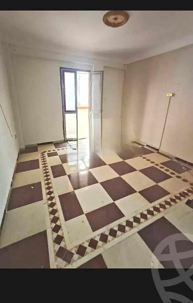https://aqarmap.com.eg/en/listing/6736527-for-sale-alexandria-lsywf-el-falki