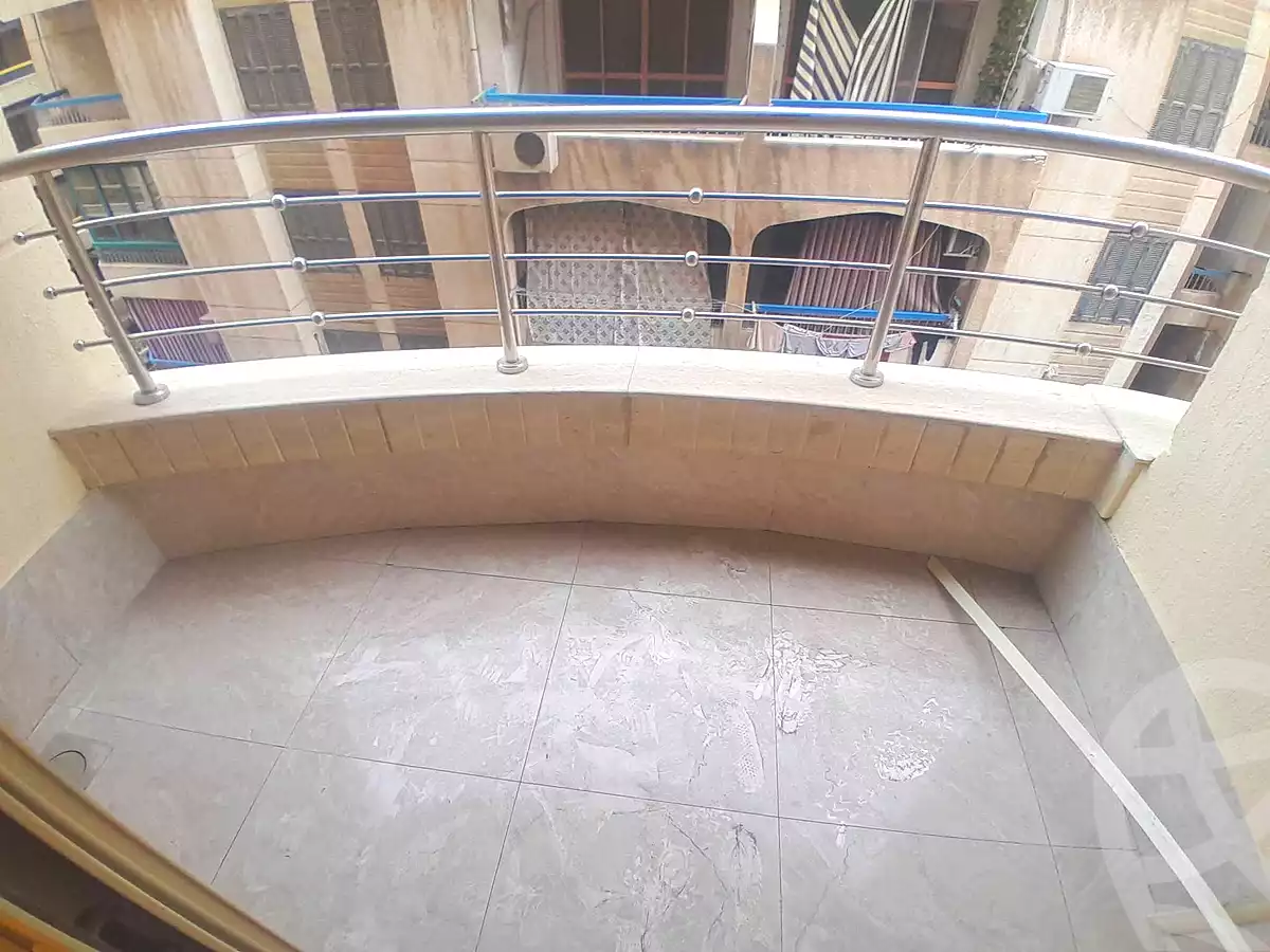 https://aqarmap.com.eg/en/listing/6736742-for-sale-alexandria-el-asafra-l-sfr-bhry