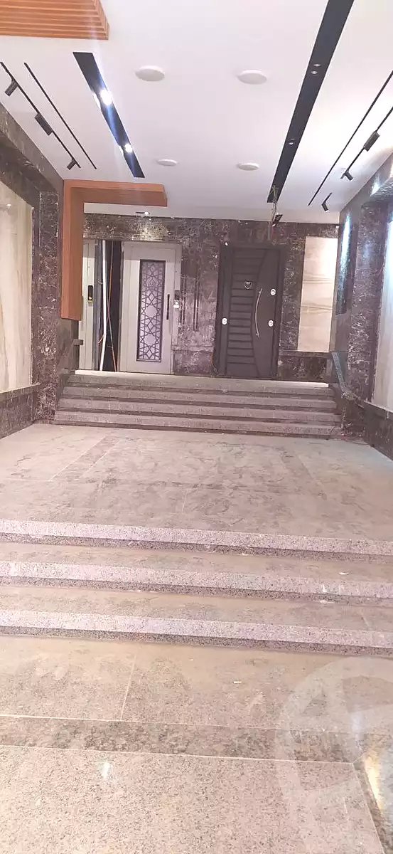 https://aqarmap.com.eg/en/listing/6737039-for-sale-cairo-el-haram-el-lebeny-el-magzar-el-aly-st