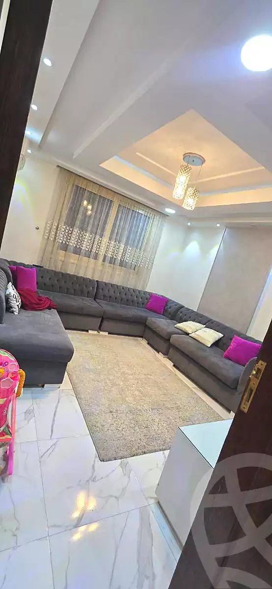 https://aqarmap.com.eg/ar/listing/6737074-for-sale-cairo-helwan-helwan-el-sharkeya-abd-el-rahman-pasha-st