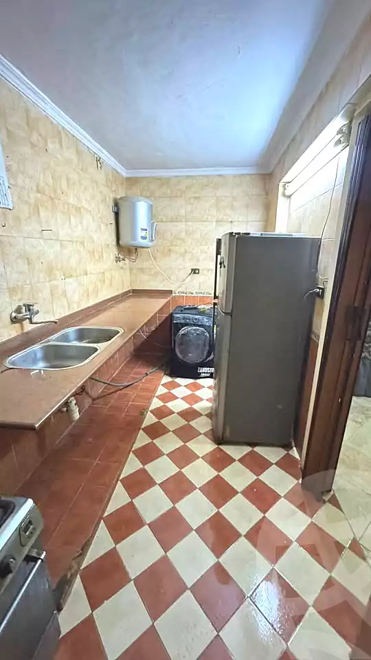 https://aqarmap.com.eg/ar/listing/6737503-for-sale-alexandria-ganaklis