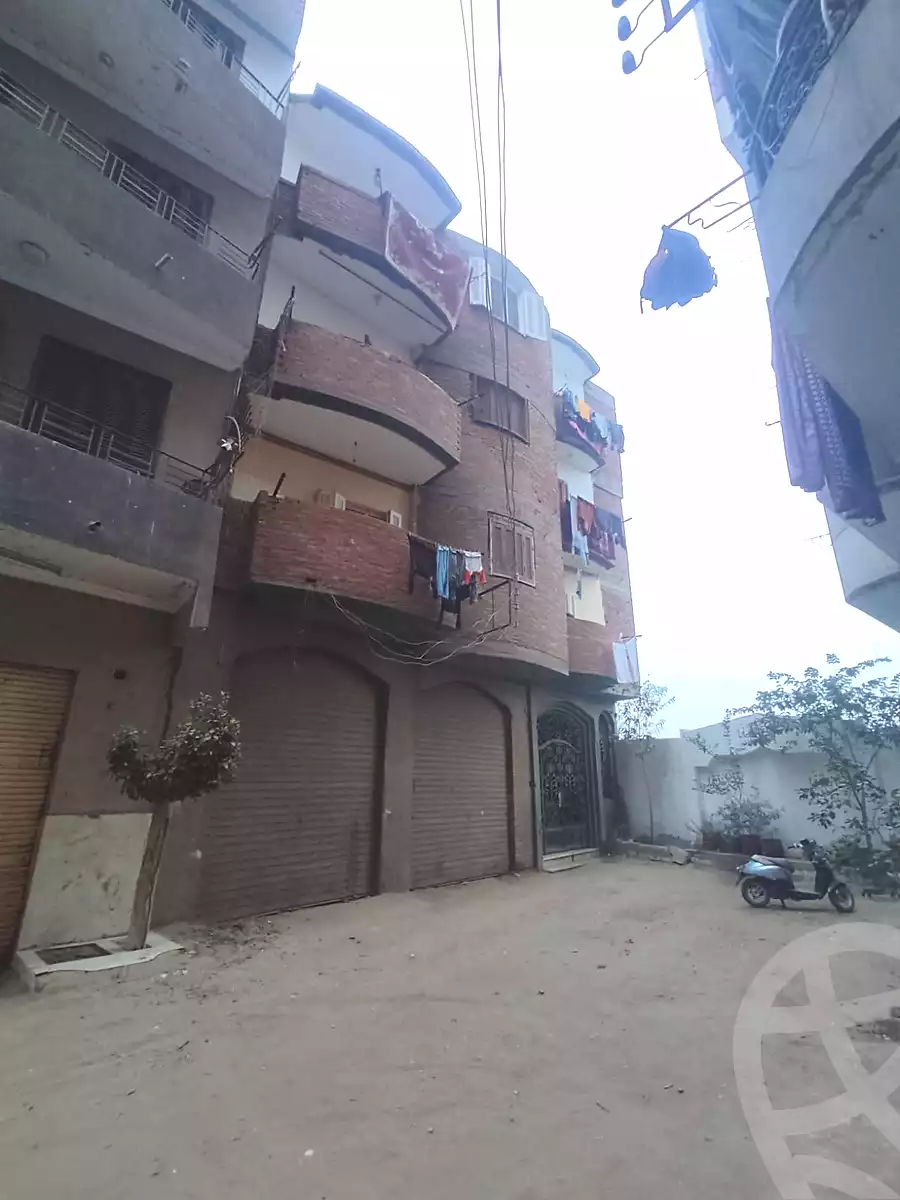 https://aqarmap.com.eg/ar/listing/6716801-for-sale-qalyubia-banha-city-kafr-saad
