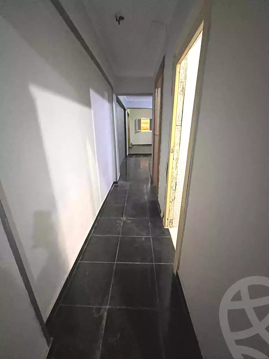 https://aqarmap.com.eg/ar/listing/6737805-for-sale-alexandria-l-jmy-lbytsh-ibrahim-othman-st