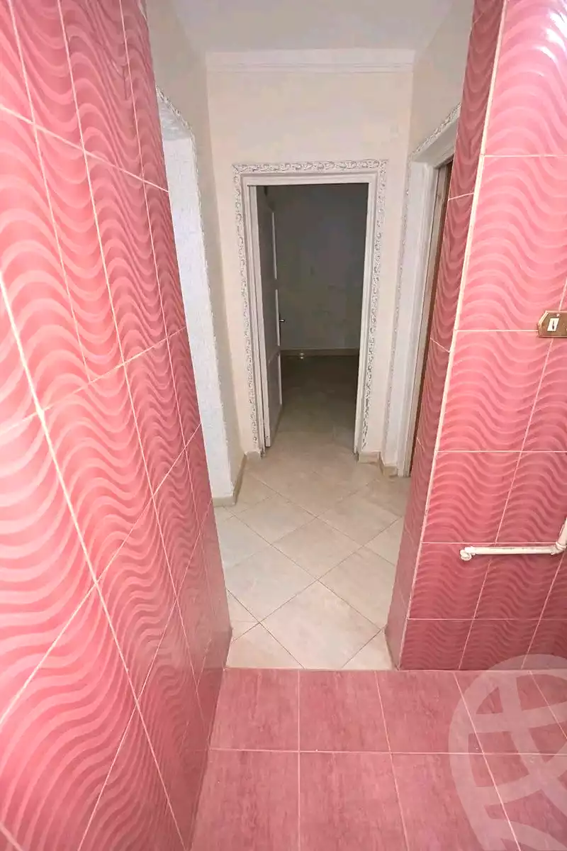 https://aqarmap.com.eg/en/listing/6738429-for-rent-cairo-hadayek-el-koba-wali-al-ahd-st