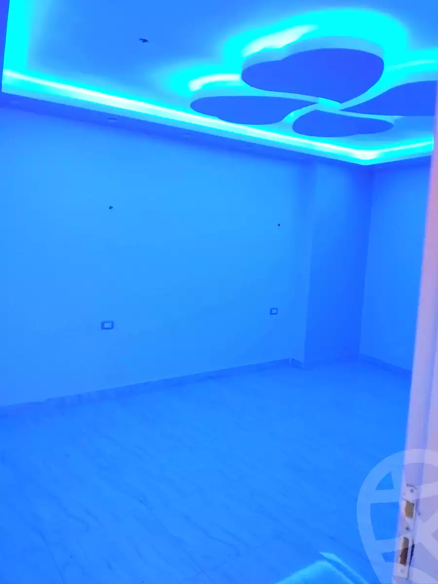 https://aqarmap.com.eg/ar/listing/6738458-for-rent-cairo-helwan-hadayek-helwan-nile-corniche-st