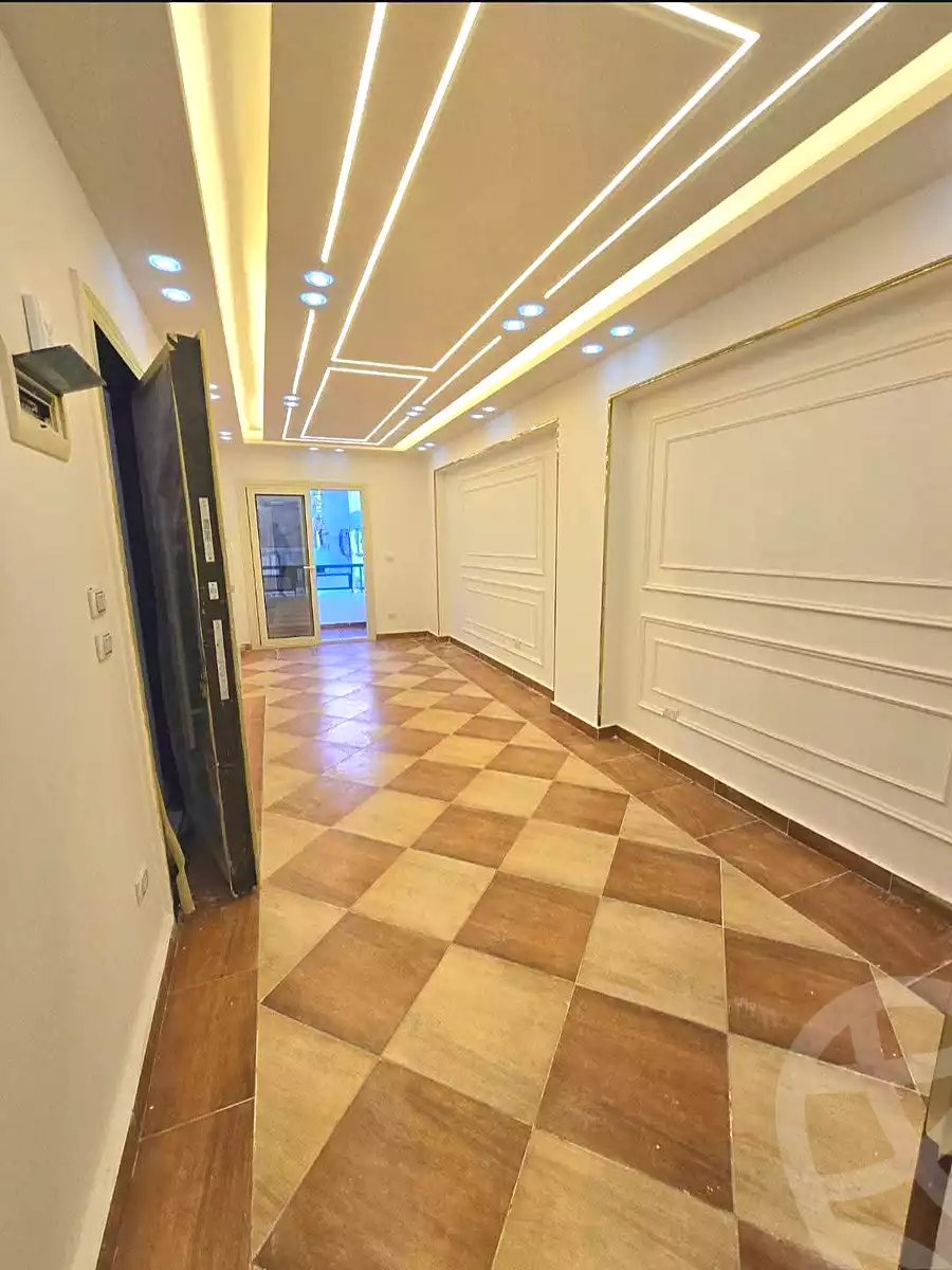 https://aqarmap.com.eg/ar/listing/6738596-for-sale-alexandria-sydy-bshr-sydy-bshr-bhry-shr-khld-bn-lwlyd