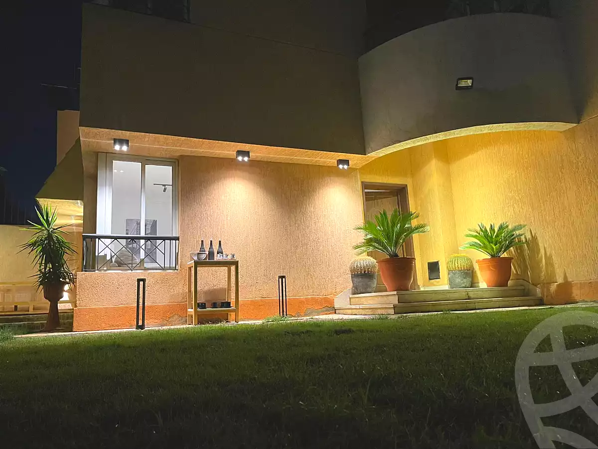https://aqarmap.com.eg/ar/listing/6739331-for-rent-cairo-new-cairo-lrhb-city-phase-5-talaat-mostafa-st