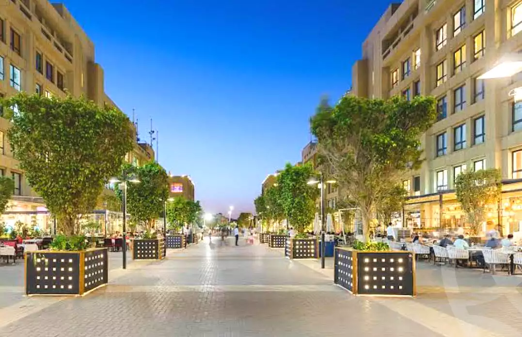 https://aqarmap.com.eg/ar/listing/6739339-for-rent-cairo-el-sheikh-zayed-city-compounds-rkn-blz-mwl-lbdr-llttwyr