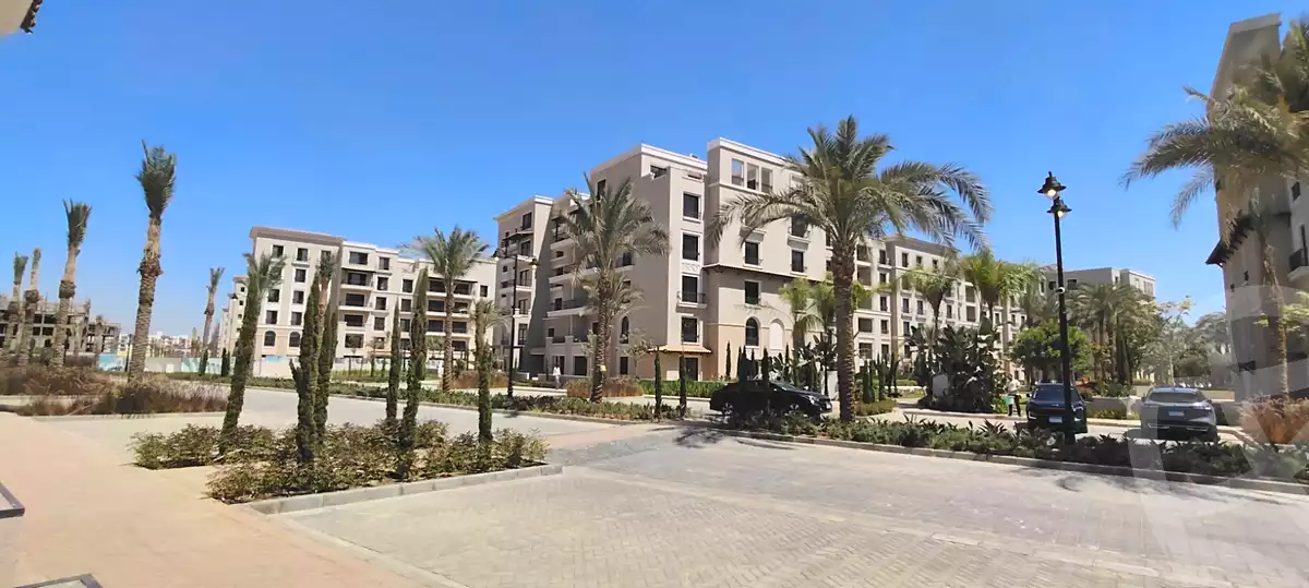 https://aqarmap.com.eg/ar/listing/6739545-for-sale-cairo-el-sheikh-zayed-city-compounds-kmbwnd-fyldj-wyst-dr-llttwyr