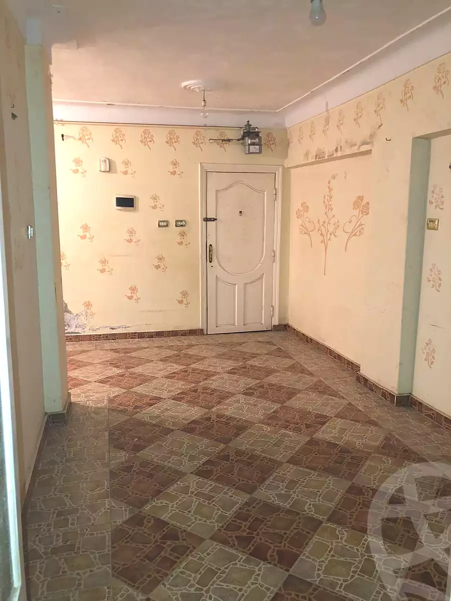 https://aqarmap.com.eg/en/listing/6739851-for-rent-alexandria-alhadara-new-el-hadra