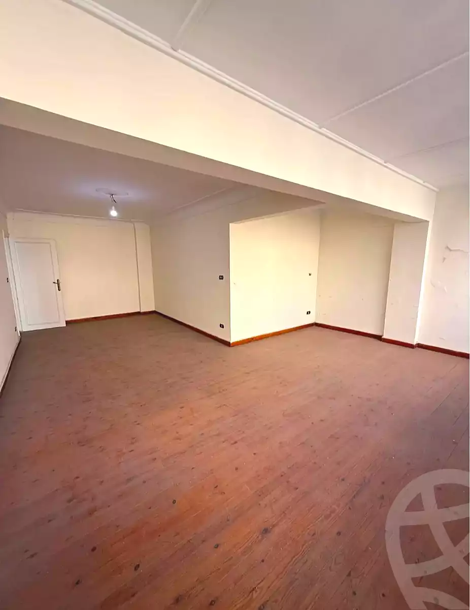 https://aqarmap.com.eg/en/listing/6740107-for-sale-alexandria-el-asafra-l-sfr-bhry