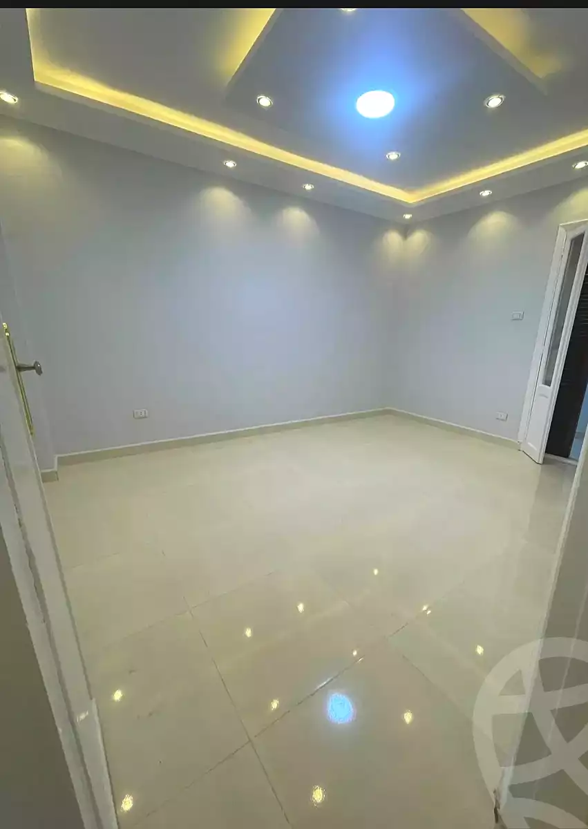 https://aqarmap.com.eg/ar/listing/6740144-for-sale-alexandria-el-mandara-shr-jml-bd-lnsr
