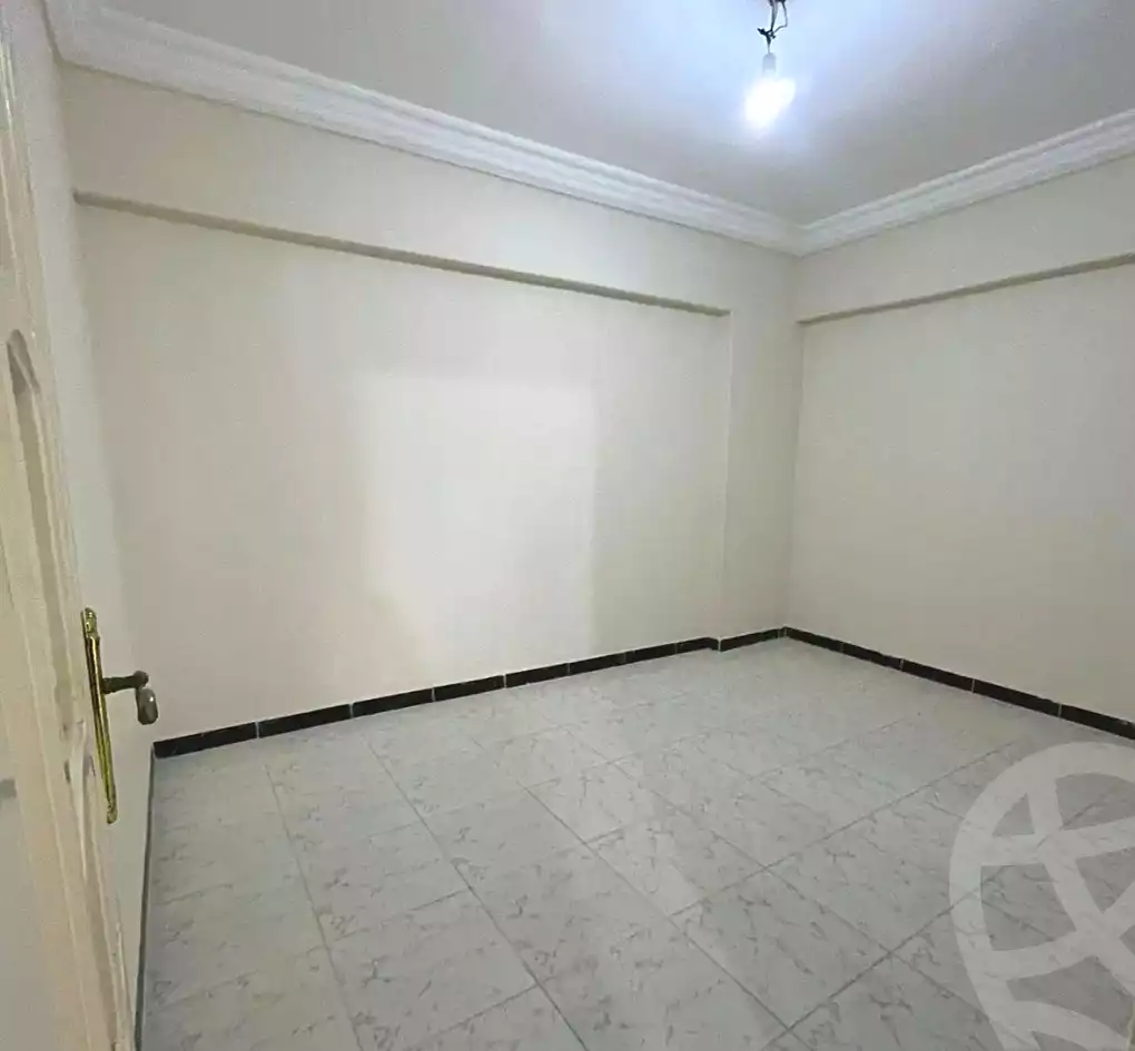 https://aqarmap.com.eg/en/listing/6740326-for-sale-alexandria-sydy-bshr-sydy-bshr-bhry-gamal-abd-el-nasir-st