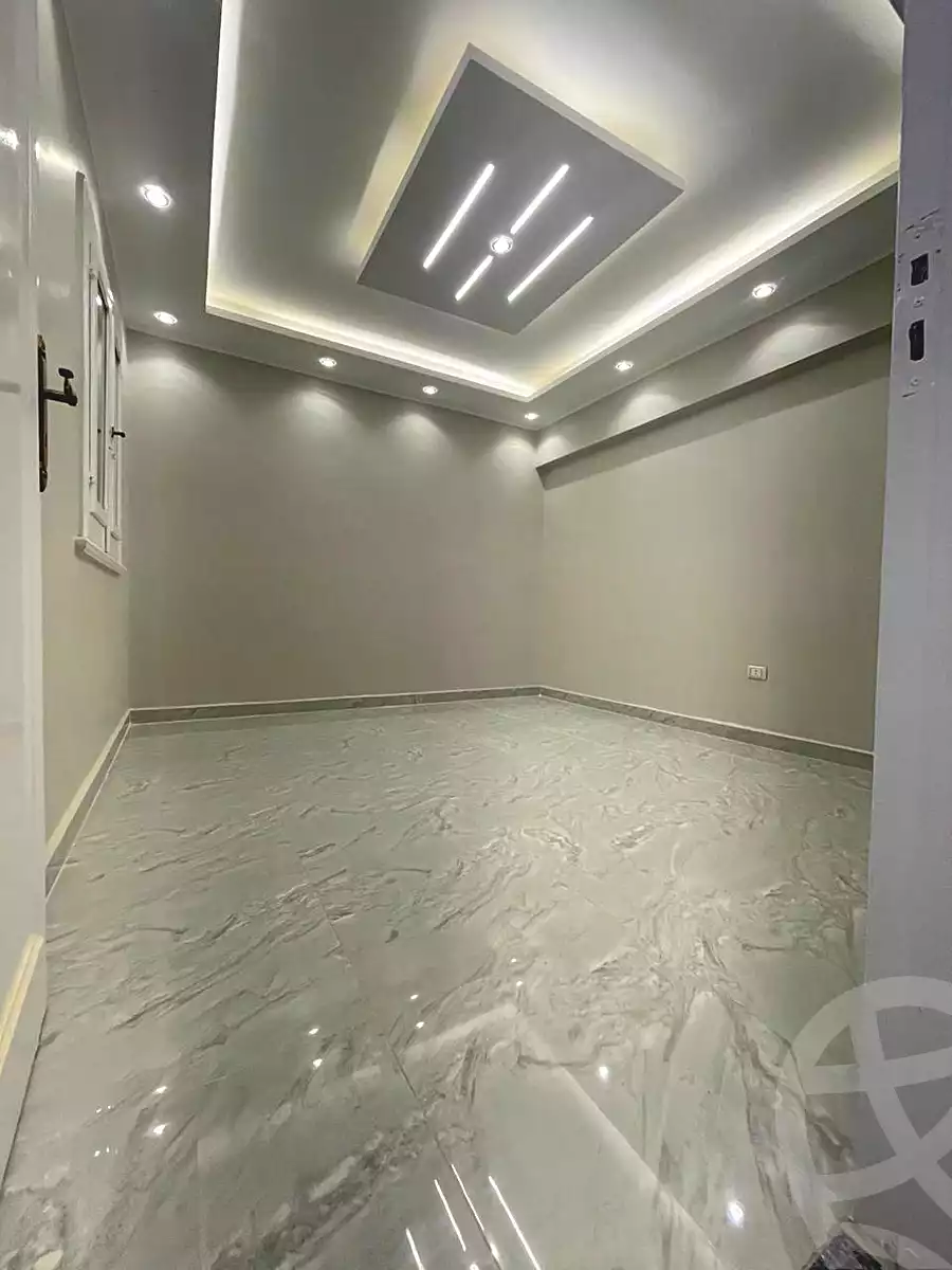 https://aqarmap.com.eg/ar/listing/6740942-for-sale-alexandria-miami-shr-jml-bd-lnsr