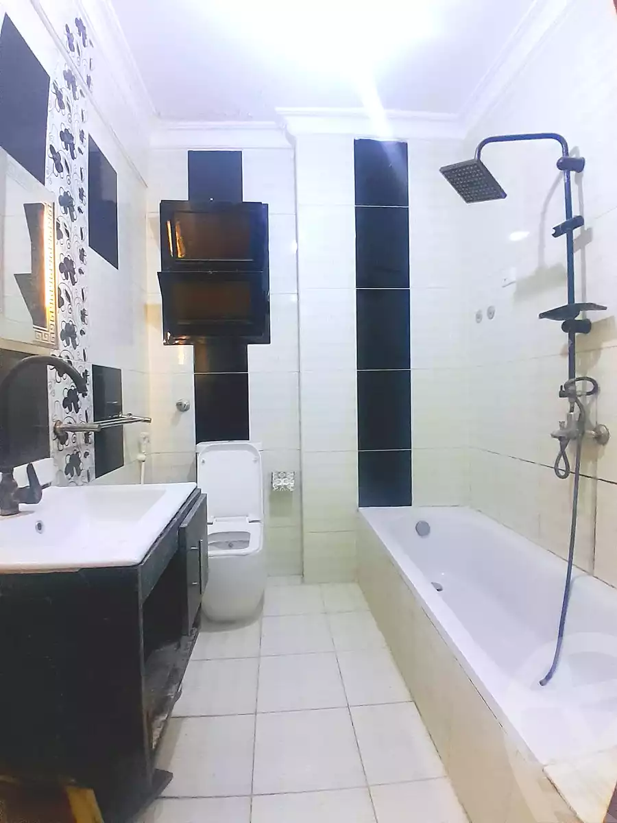 https://aqarmap.com.eg/ar/listing/6741380-for-sale-alexandria-el-asafra-l-sfr-bhry