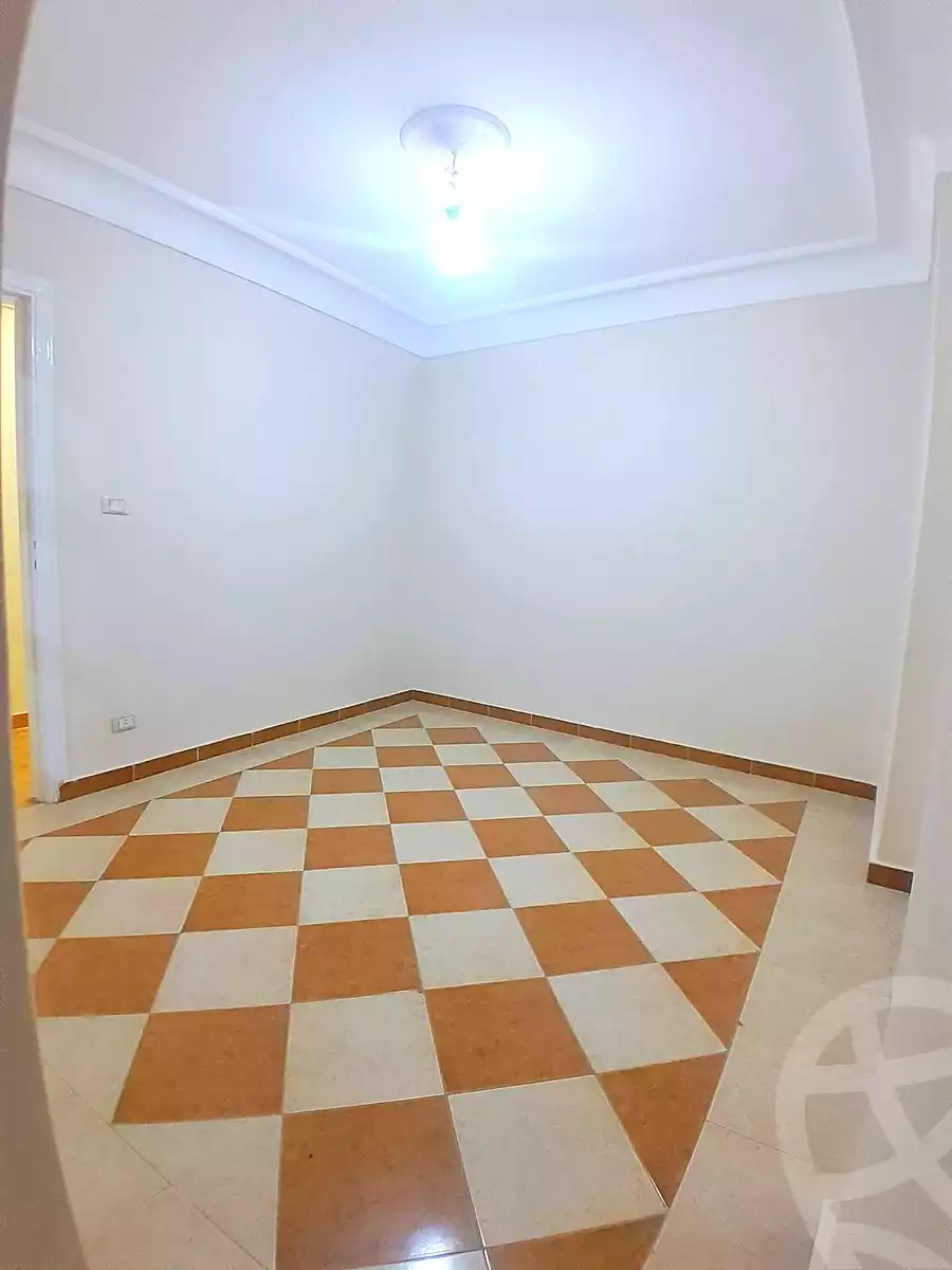 https://aqarmap.com.eg/ar/listing/6741423-for-sale-alexandria-el-asafra-l-sfr-bhry