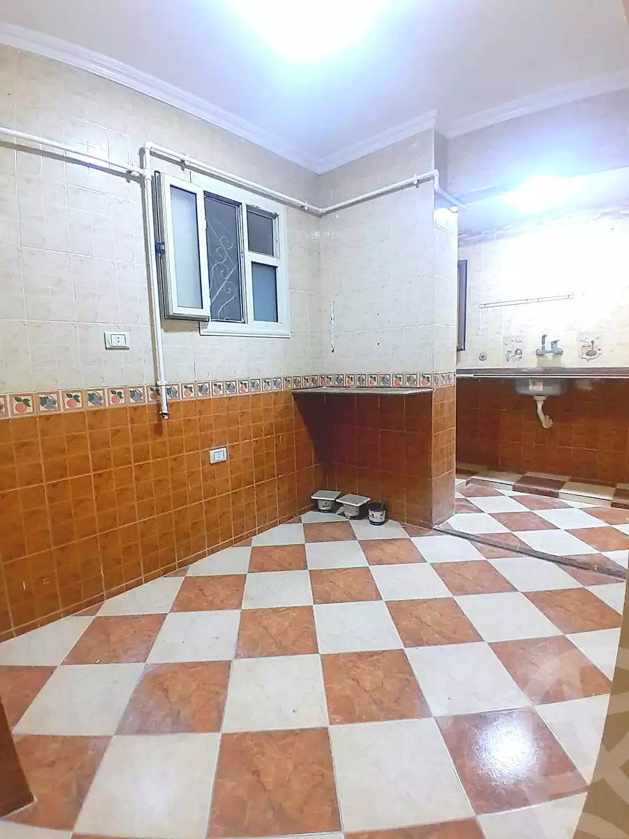 https://aqarmap.com.eg/ar/listing/6741423-for-sale-alexandria-el-asafra-l-sfr-bhry
