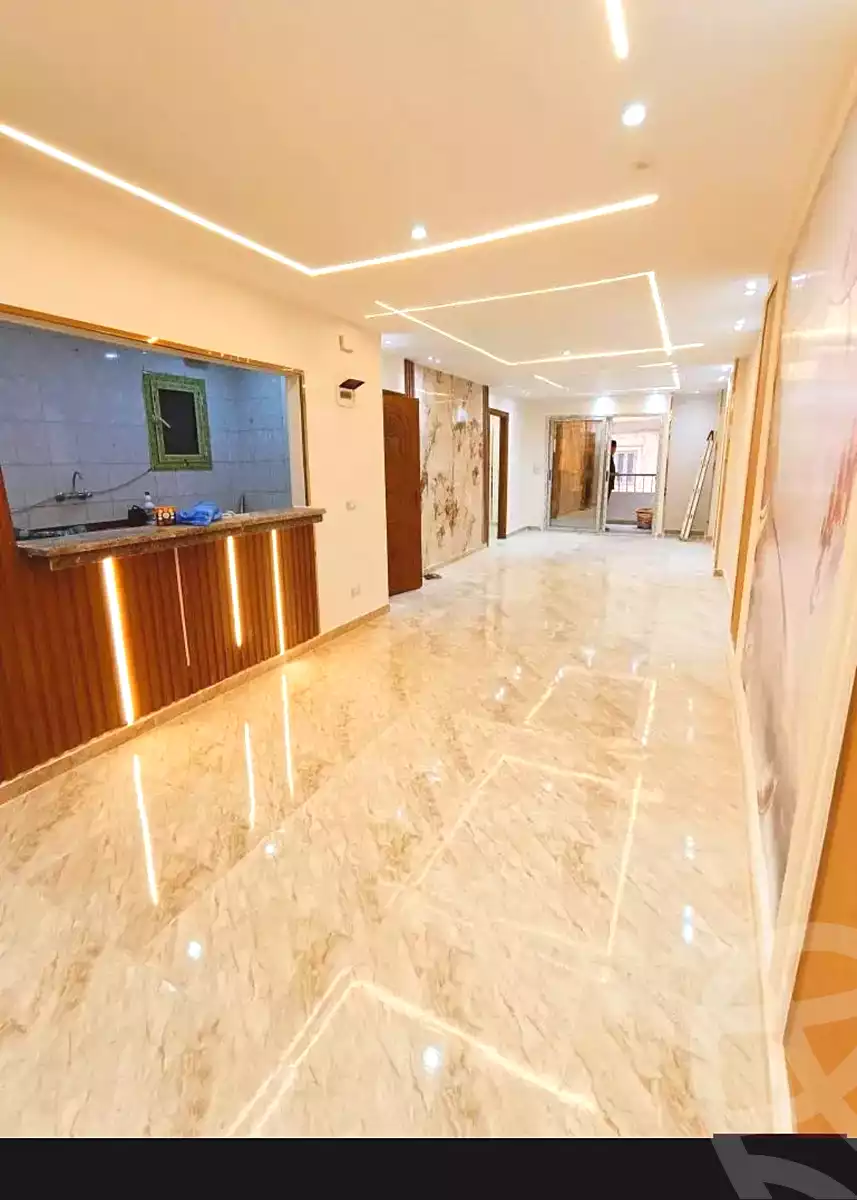 https://aqarmap.com.eg/ar/listing/6741537-for-sale-alexandria-miami-el-gaish-rd-st