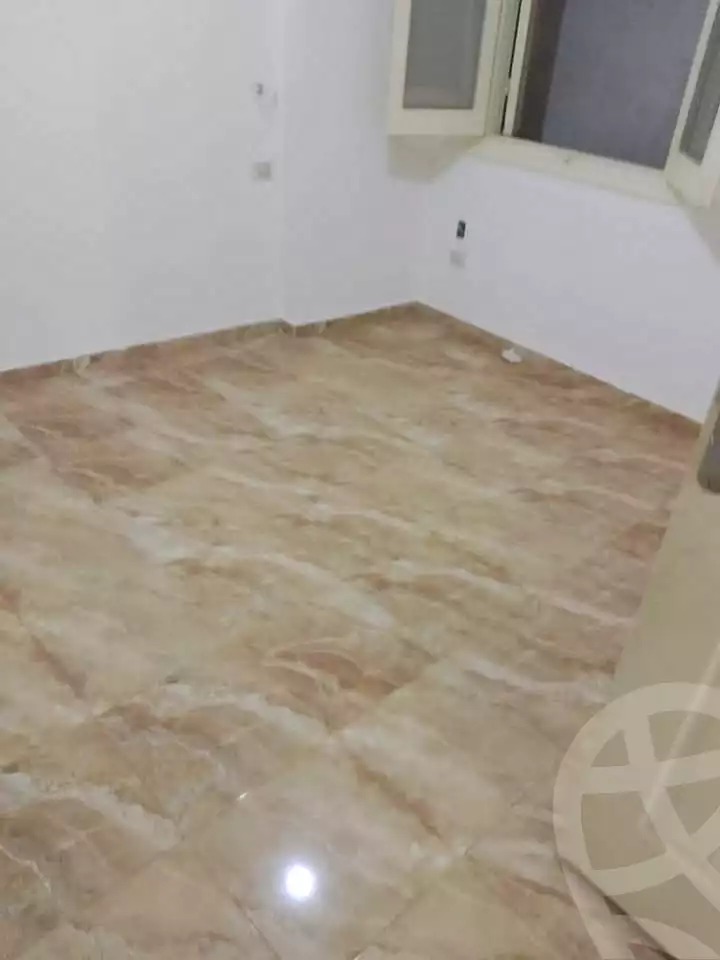 https://aqarmap.com.eg/ar/listing/6741940-for-sale-alexandria-sydy-bshr-sydy-bshr-bhry-mohammed-youssef-ghaly-st