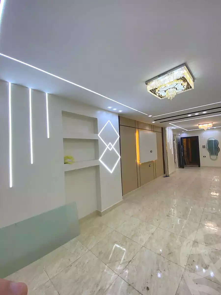 https://aqarmap.com.eg/ar/listing/6742582-for-sale-cairo-elnozha-Streettt-27