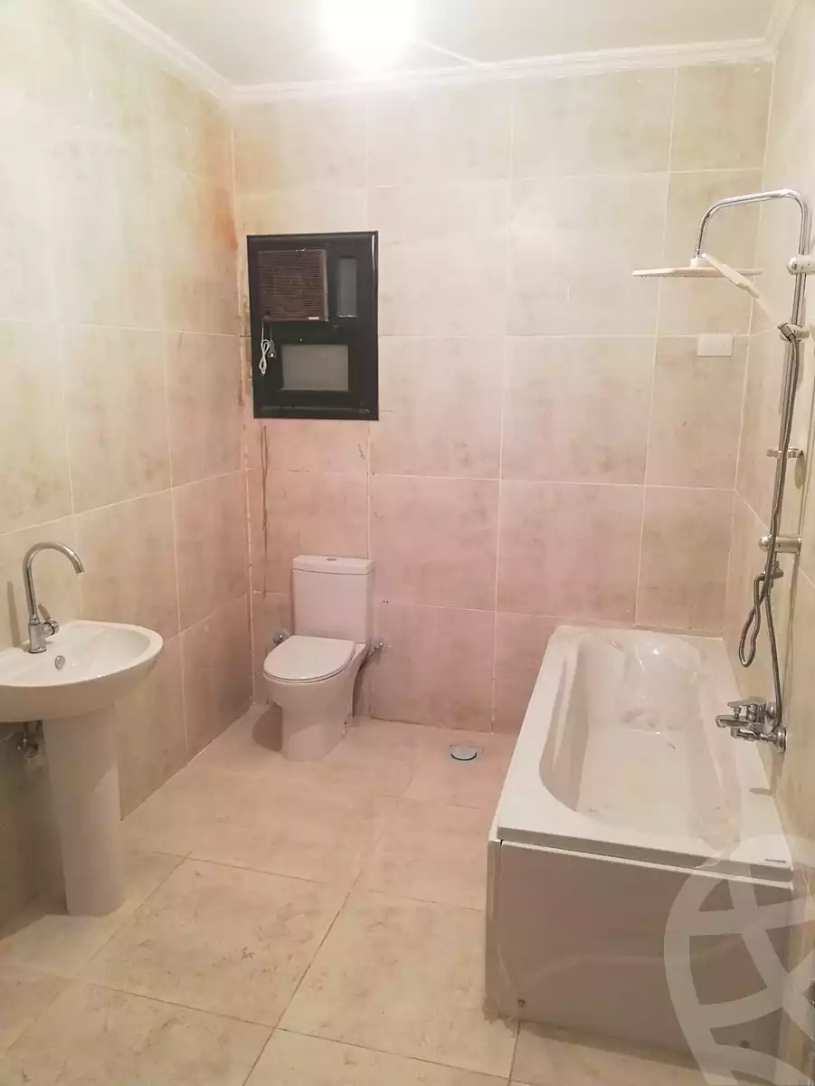 https://aqarmap.com.eg/ar/listing/6742593-for-rent-cairo-6th-of-october-el-ahyaa-neighborhood-4th