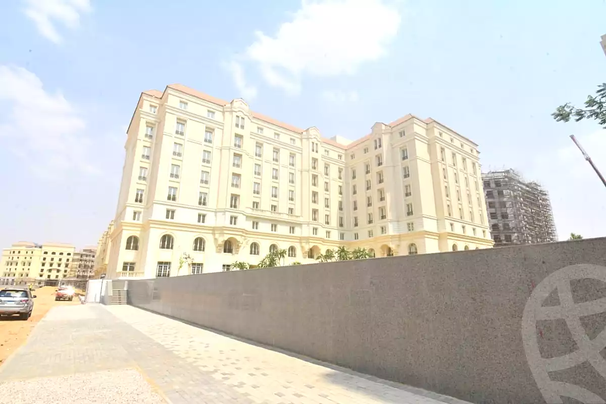 https://aqarmap.com.eg/ar/listing/6742707-for-sale-cairo-new-administrative-capital-r5-garden-city-compound-city-edge