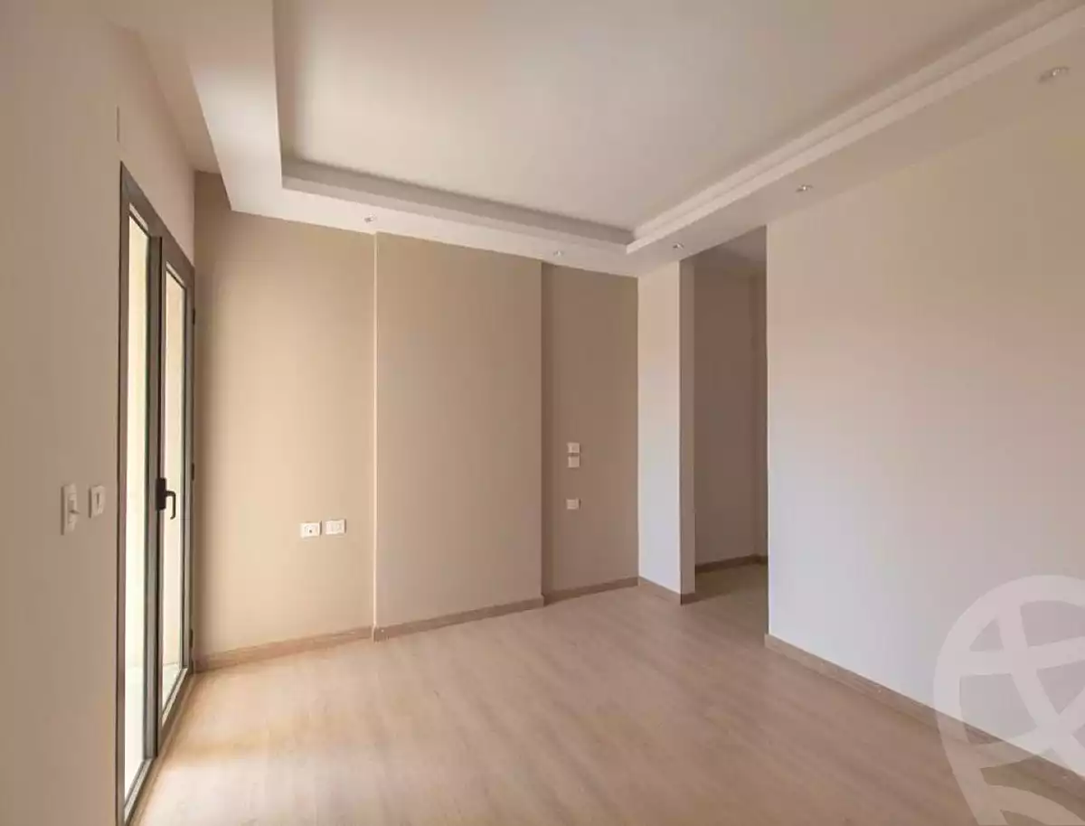 https://aqarmap.com.eg/ar/listing/6742837-for-sale-cairo-new-cairo-compounds-hyde-park-greens-hyde-park-compound