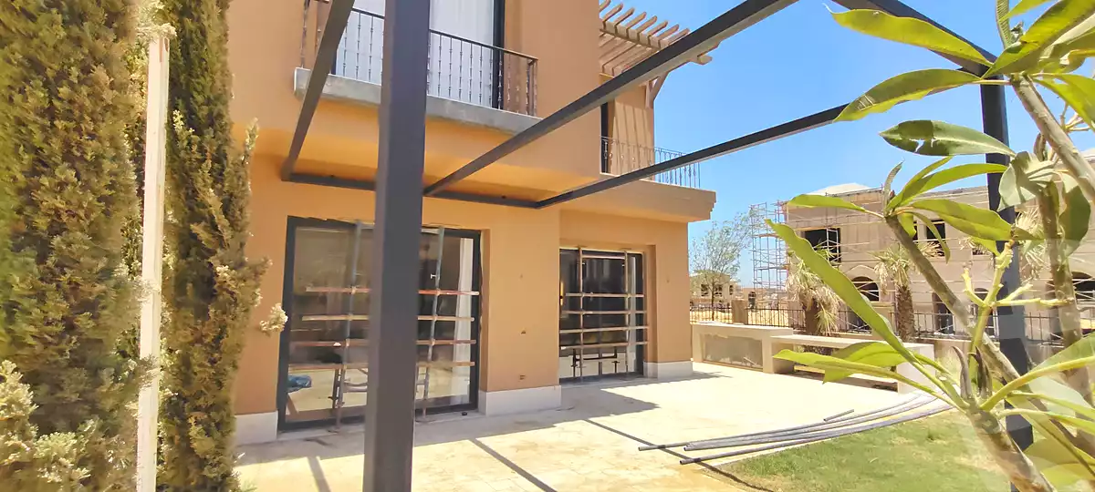 https://aqarmap.com.eg/en/listing/6742955-for-sale-cairo-el-sheikh-zayed-city-compounds-kmbwnd-fyldj-wyst-dr-llttwyr