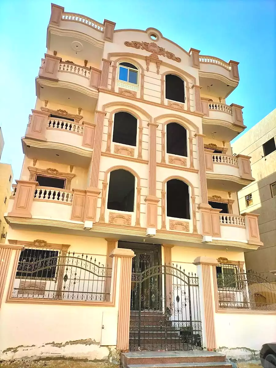 https://aqarmap.com.eg/ar/listing/6743003-for-sale-cairo-badr-city-hai-el-ashgar-featured-neighborhood-bait-el-watan