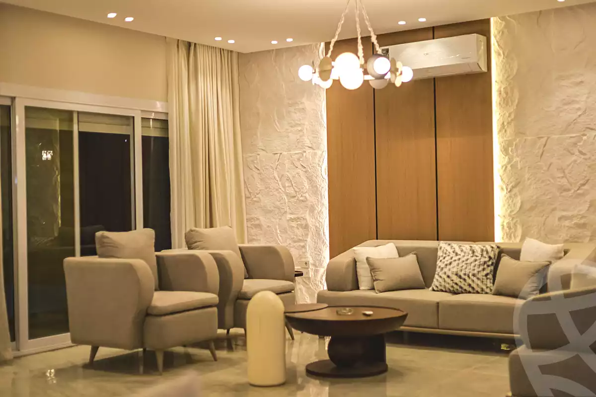 https://aqarmap.com.eg/en/listing/6743402-for-rent-cairo-new-cairo-compounds-hyde-park-centre-ville-hyde-park