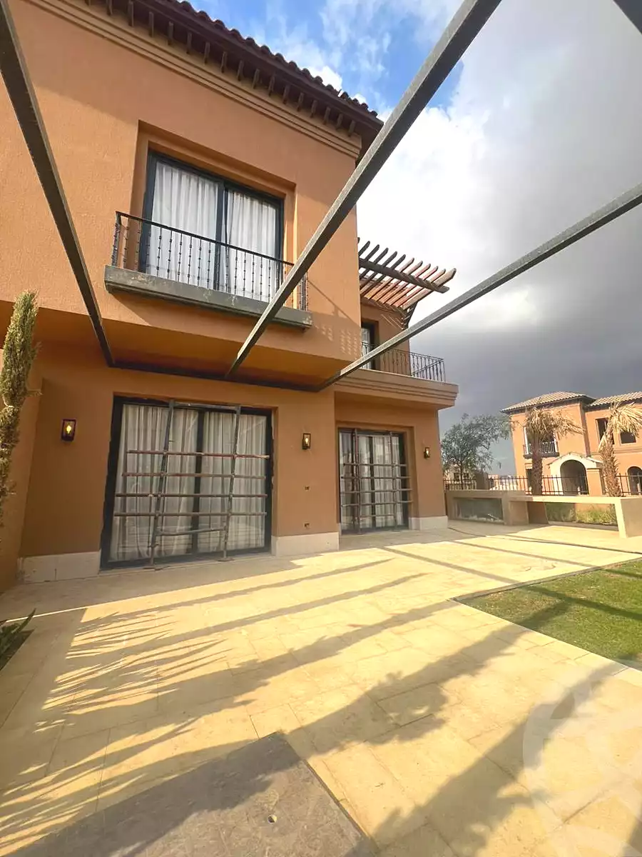 https://aqarmap.com.eg/ar/listing/6743571-for-sale-cairo-el-sheikh-zayed-city-compounds-kmbwnd-fyldj-wyst-dr-llttwyr