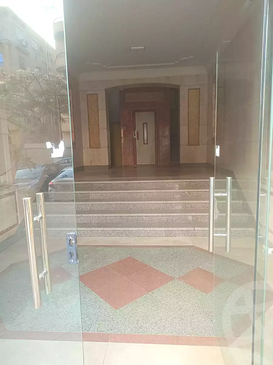 https://aqarmap.com.eg/ar/listing/6743572-for-rent-cairo-6th-of-october-el-hay-el-motamyz-fourth-touristic-village-mohamed-ahmed-barhoma-st