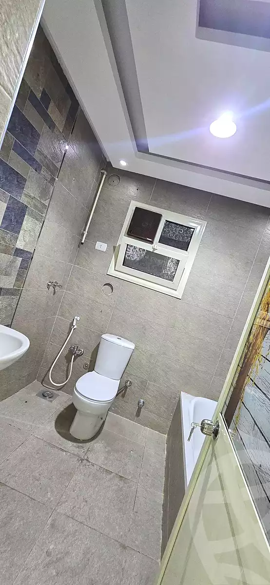 https://aqarmap.com.eg/en/listing/6744188-for-rent-cairo-helwan-ahmed-enci-st