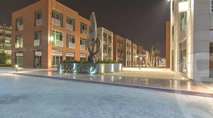 https://aqarmap.com.eg/ar/listing/6744834-for-rent-cairo-el-sheikh-zayed-city-compounds-the-courtyard-mall-dorra