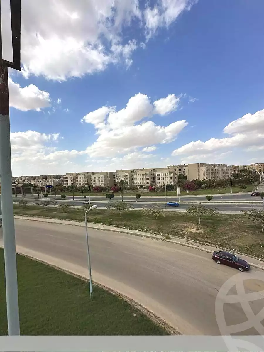 https://aqarmap.com.eg/ar/listing/6745524-for-sale-cairo-el-sheikh-zayed-city-el-hay-eltaseaa-area-1-el-bostan-st
