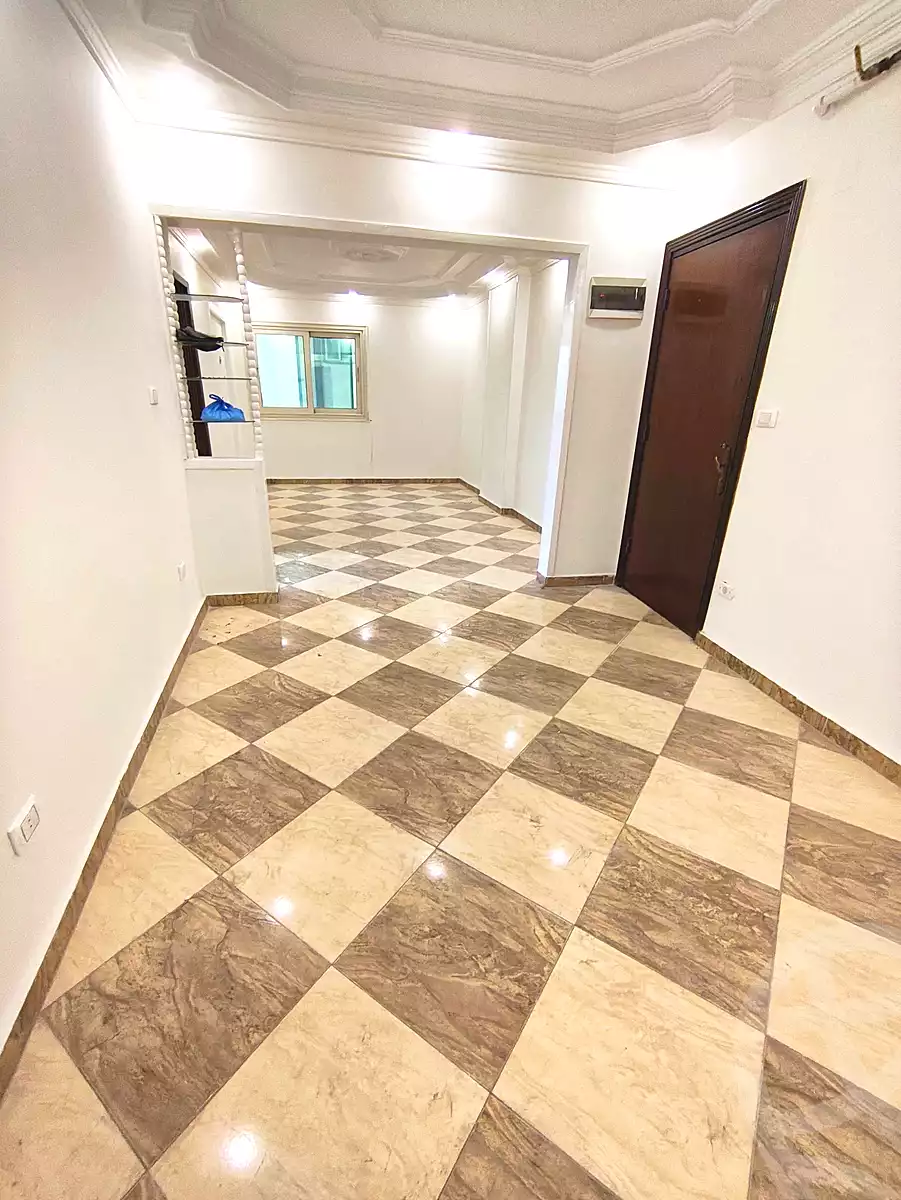 https://aqarmap.com.eg/ar/listing/6745798-for-sale-alexandria-el-asafra-l-sfr-bhry