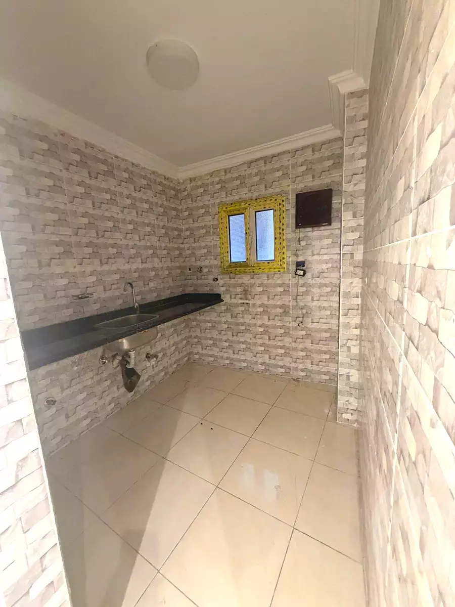 https://aqarmap.com.eg/ar/listing/6745884-for-rent-alexandria-l-jmy-lbytsh-mohamed-el-fardi-st