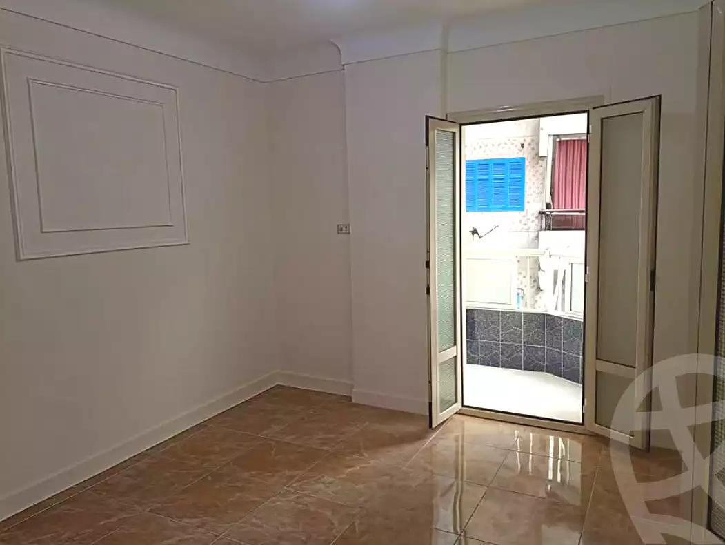 https://aqarmap.com.eg/en/listing/6746195-for-sale-alexandria-el-asafra-l-sfr-bhry