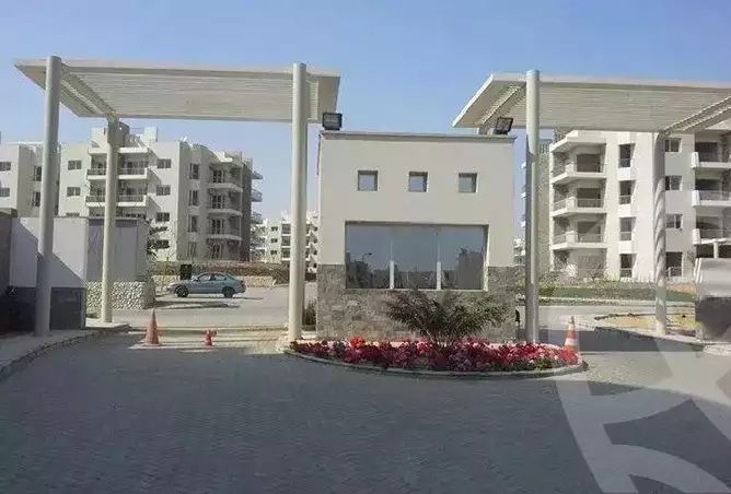 https://aqarmap.com.eg/en/listing/6747139-for-sale-cairo-el-sheikh-zayed-city-compounds-dh-drys