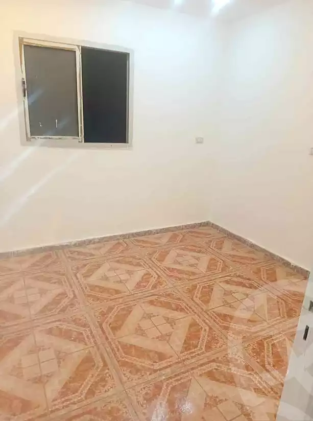 https://aqarmap.com.eg/ar/listing/6748399-for-sale-alexandria-l-jmy-lbytsh-ibrahim-othman-st