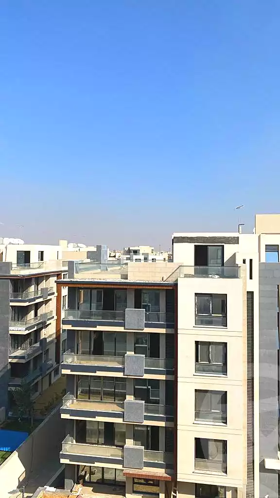 https://aqarmap.com.eg/en/listing/6747469-for-sale-cairo-new-cairo-compounds-azad