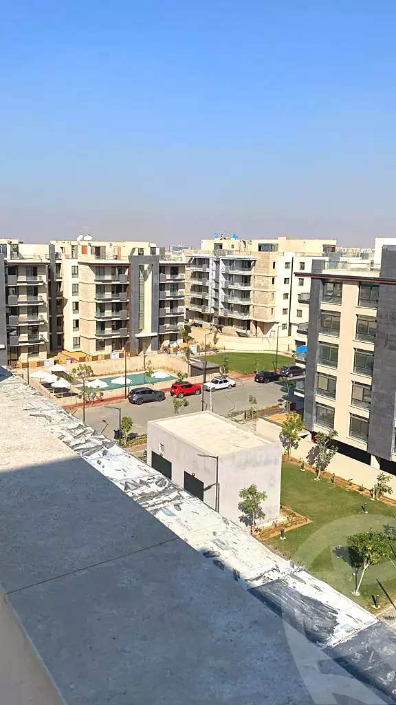 https://aqarmap.com.eg/en/listing/6748463-for-sale-cairo-new-cairo-compounds-azad