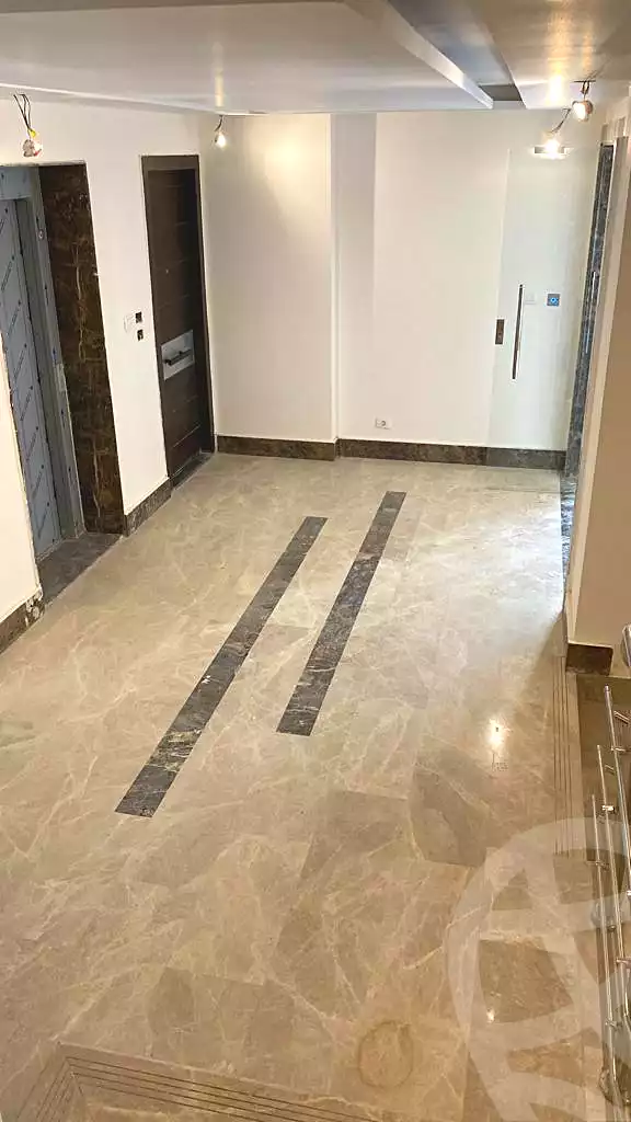 https://aqarmap.com.eg/en/listing/6748463-for-sale-cairo-new-cairo-compounds-azad
