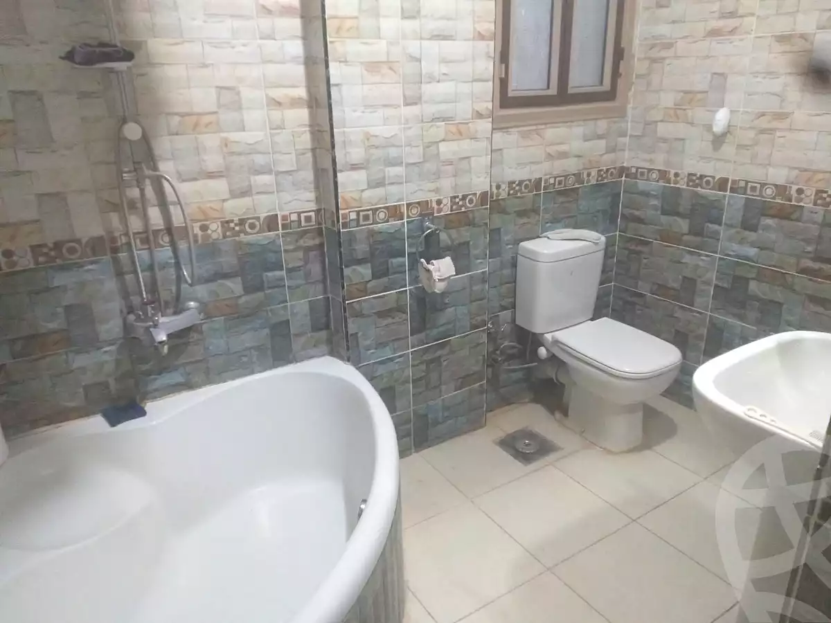 https://aqarmap.com.eg/ar/listing/6749165-for-sale-alexandria-l-jmy-lbytsh-abd-el-fattah-el-talkhawy