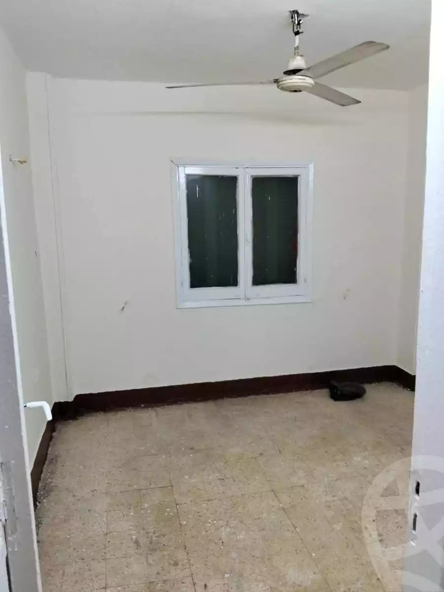 https://aqarmap.com.eg/ar/listing/6749173-for-sale-cairo-helwan-helwan-el-sharkeya-gaafar-st