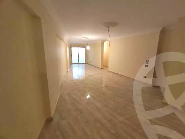 https://aqarmap.com.eg/ar/listing/6749250-for-sale-alexandria-sydy-bshr-sydy-bshr-qbly-mostafa-kamel-st